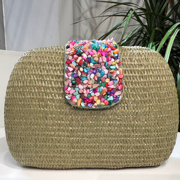 Clutch rafia piedras de colores